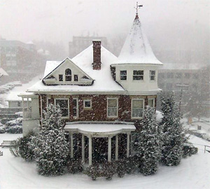 Alumni House in snow