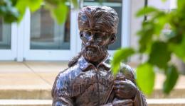 Pioneer Statue
