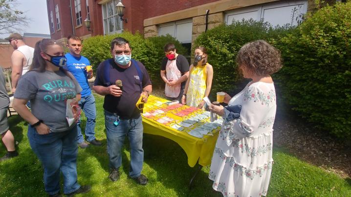 Students handing out conservation masks