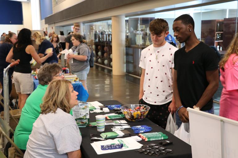 GSU incoming students meeting with community members.