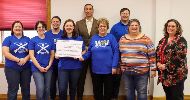 Pioneer Shooting Club Donation Members of the Glenville State University Pioneer Shooting Club making a $500 donation to the Glenville First Baptist Church Cancer Fund. Pictured are (l-r) Makayla McGuire, Faith Hardman, Brenden Davis, Emily Henline, Dr. Donal Hardin, Susie Sheets, Justin Sodergren, Teresa Lydick, and Michelle Clowser.