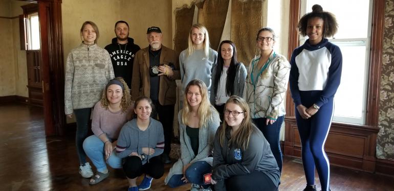 PSYC 399 students during their recent trip to Sutton's Haymond House PSYC 399 students during their recent trip to Sutton's Haymond House