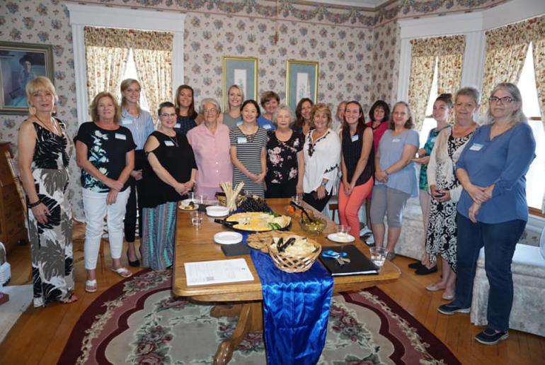 Women's Leadership Circle Members Women's Leadership Circle Members