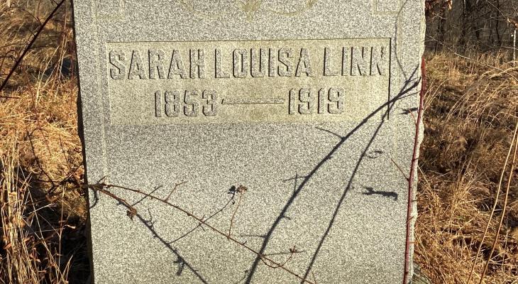 Sarah Louisa Linn Headstone